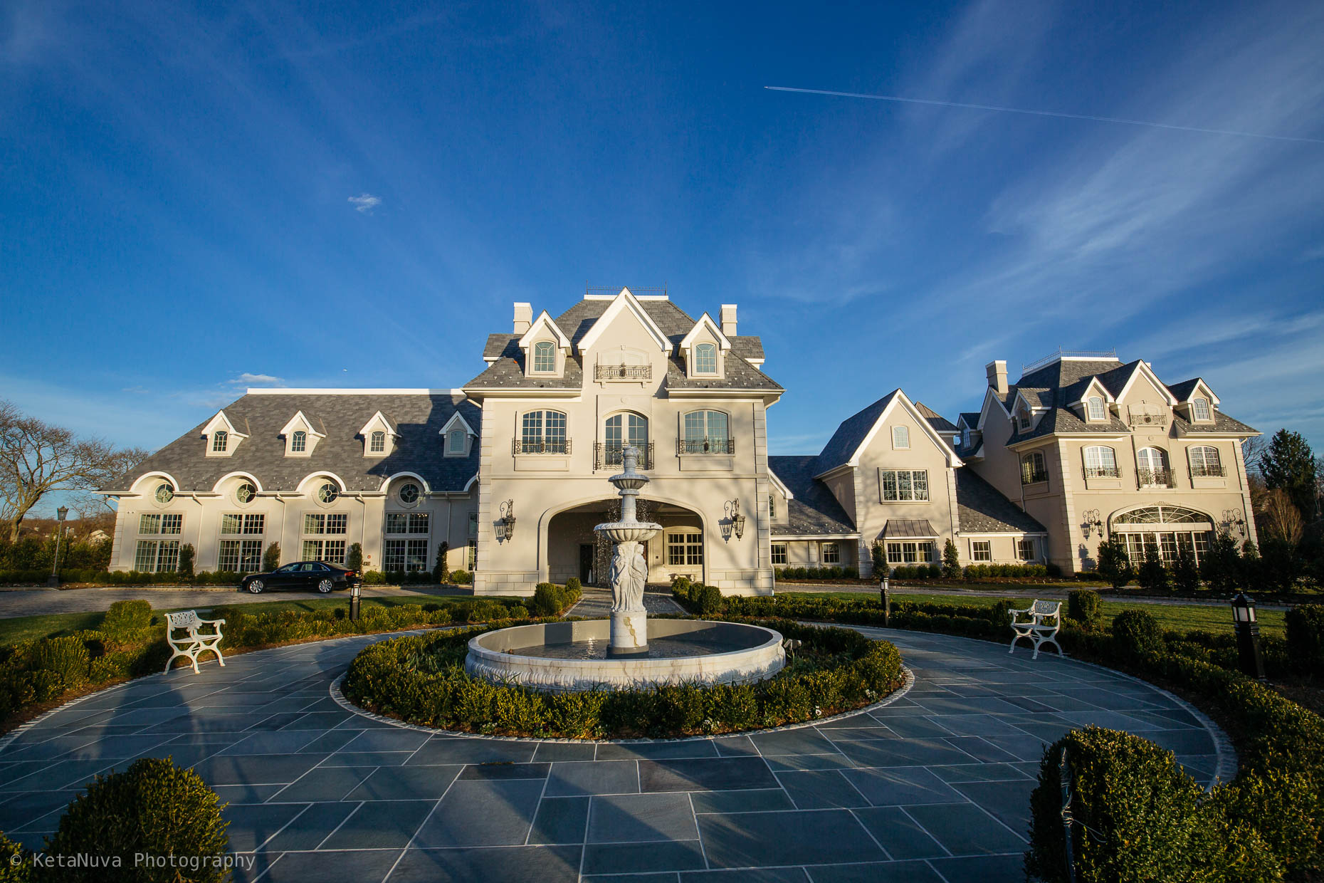 Park Chateau Estate wedding - front view of the estate. 